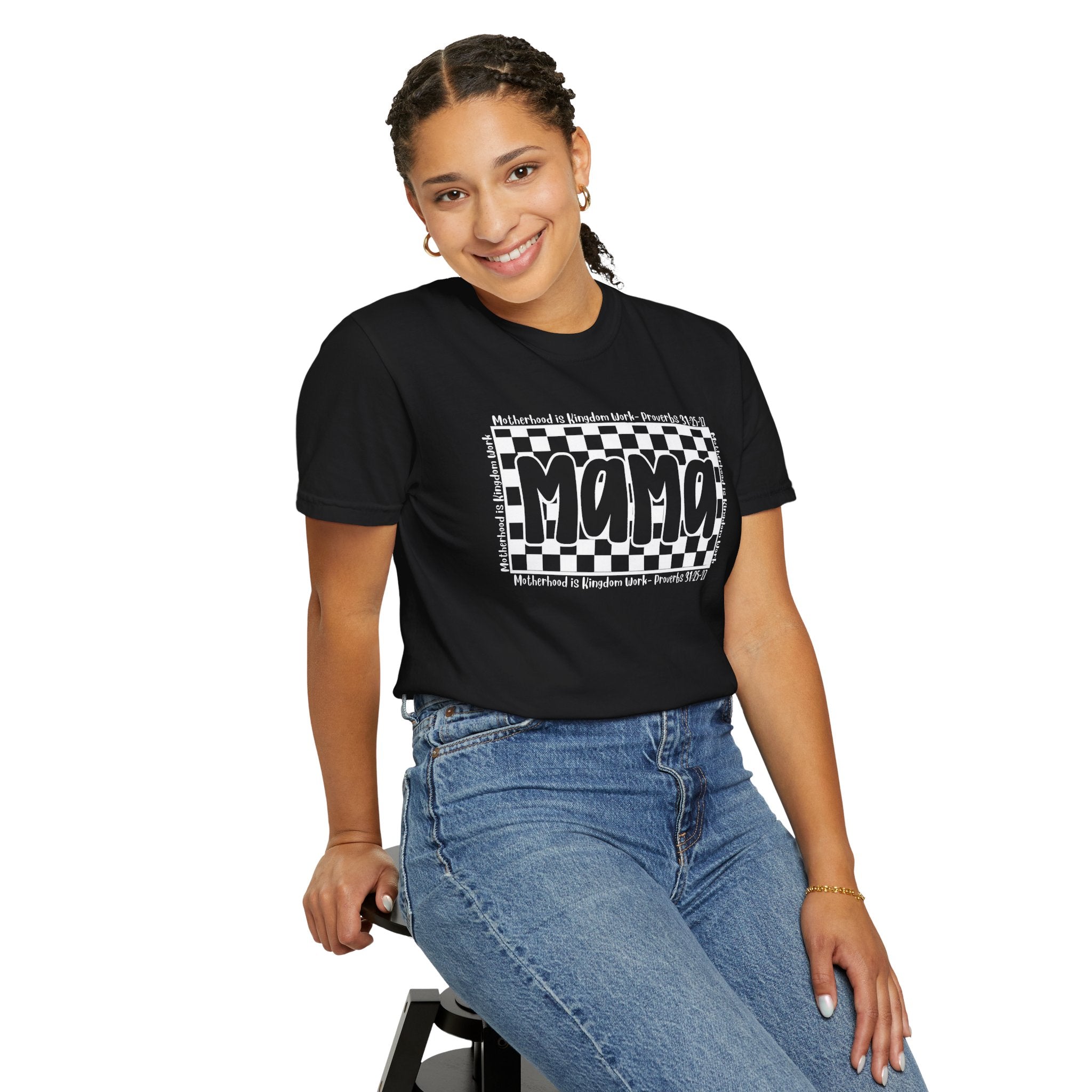 Mama Checkerboard T-Shirt — Retro Black & White Graphic Tee for Moms