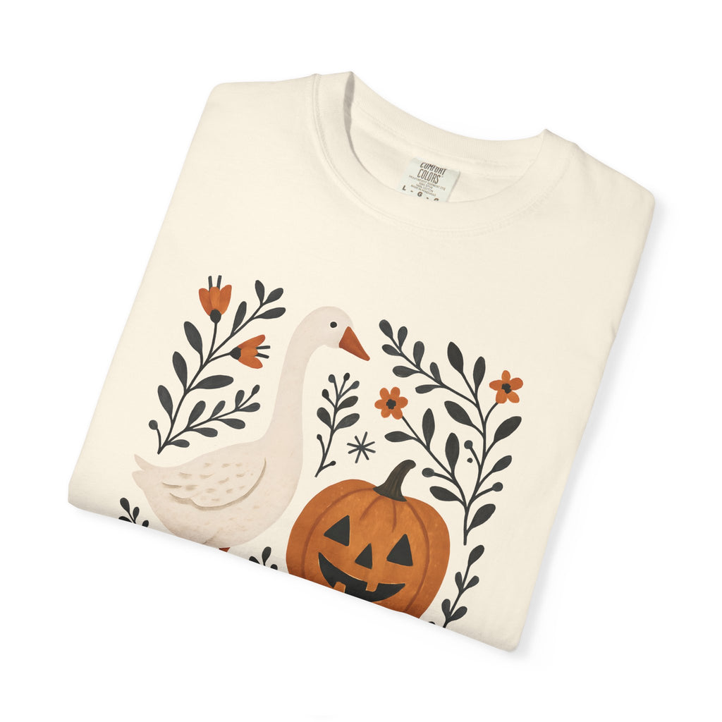 Halloween Goose Graphic T-shirt