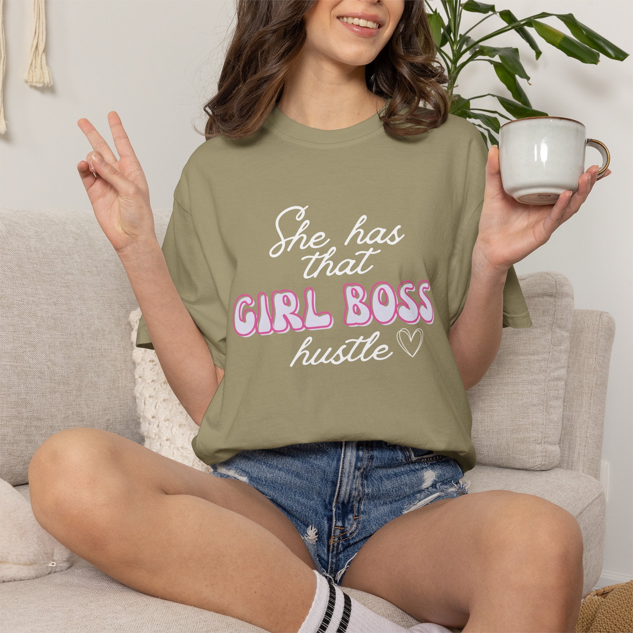 Girl Boss Hustle Tee – 'She Has That Girl Boss Hustle'
