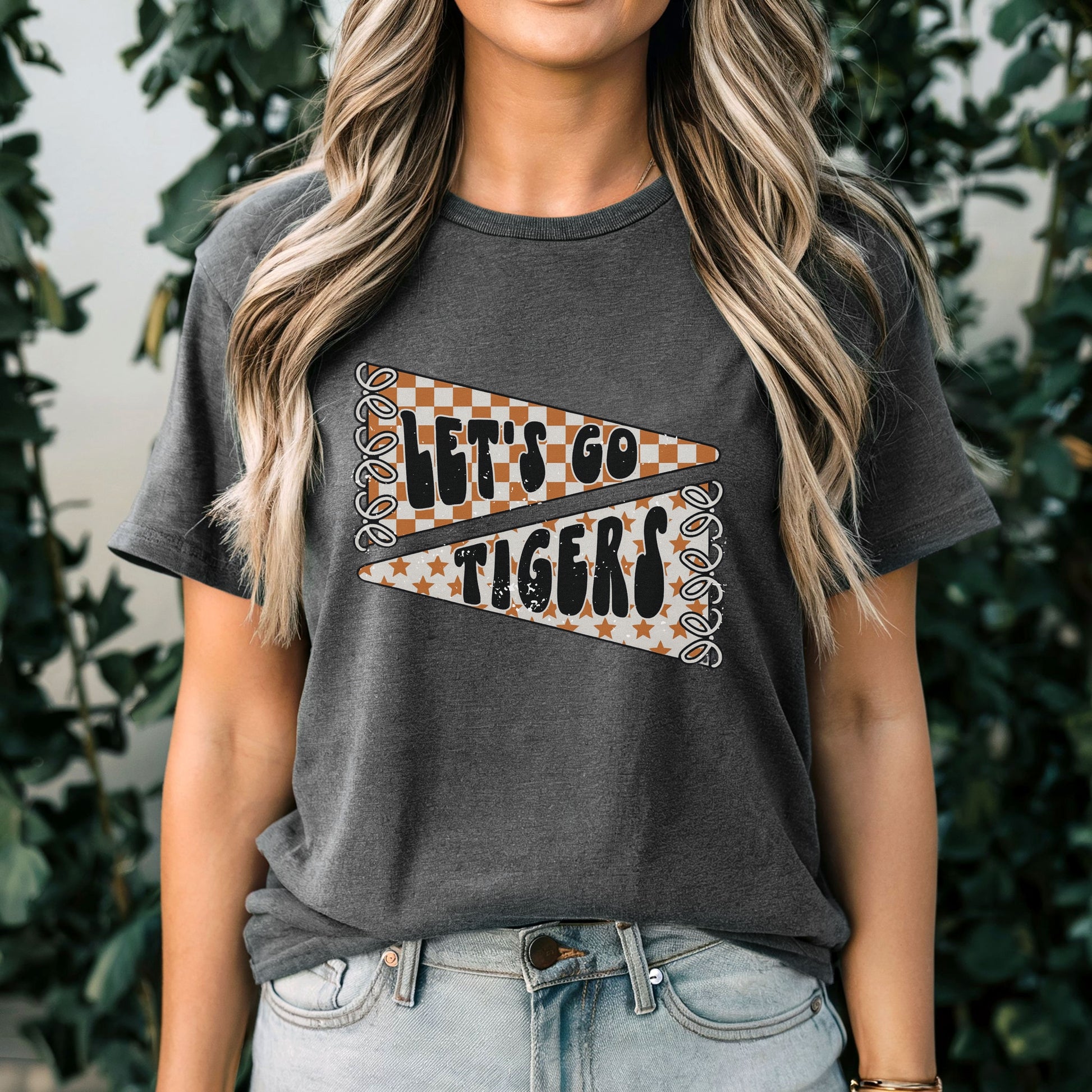 T-Shirt Let’s Go Tigers Unisex Tee