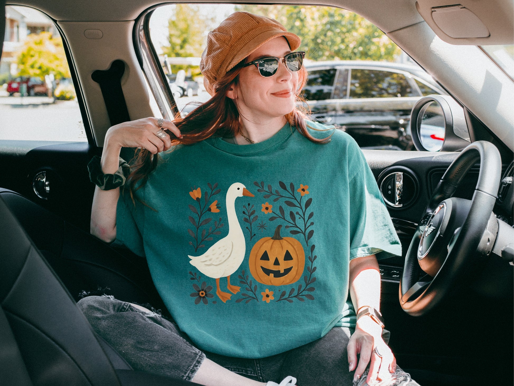 Halloween Goose Graphic T-shirt