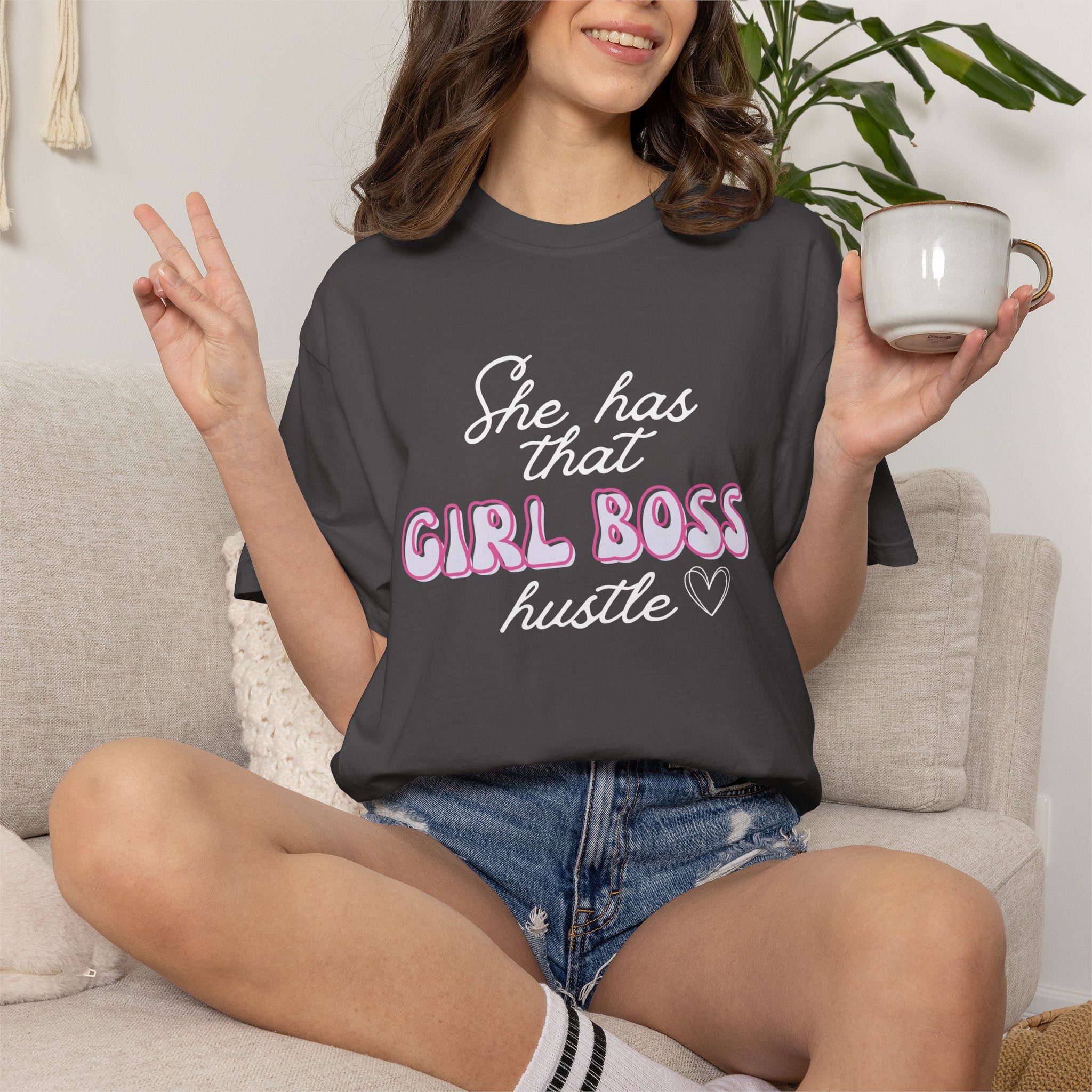 Girl Boss Hustle Tee – 'She Has That Girl Boss Hustle'