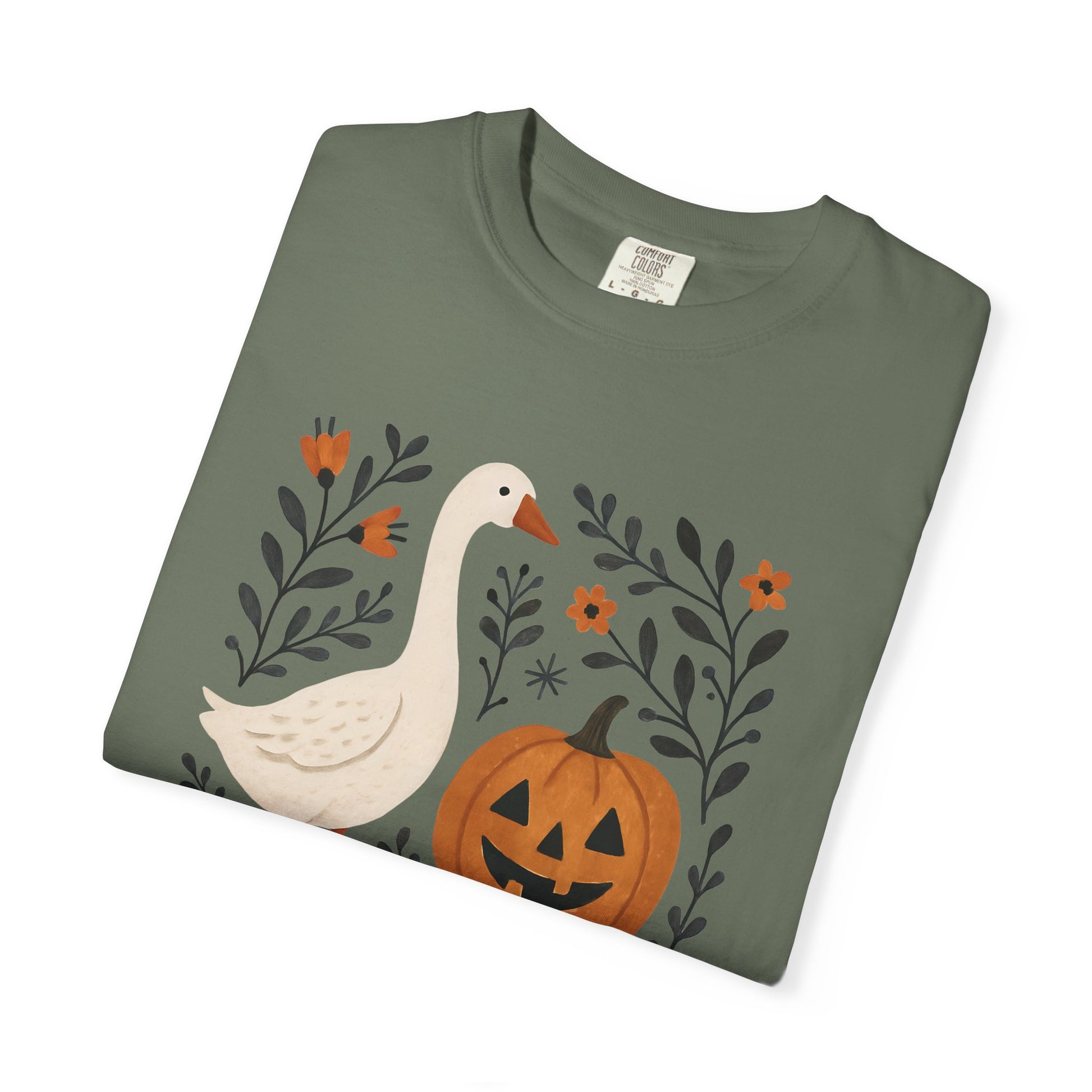Halloween Goose Graphic T-shirt